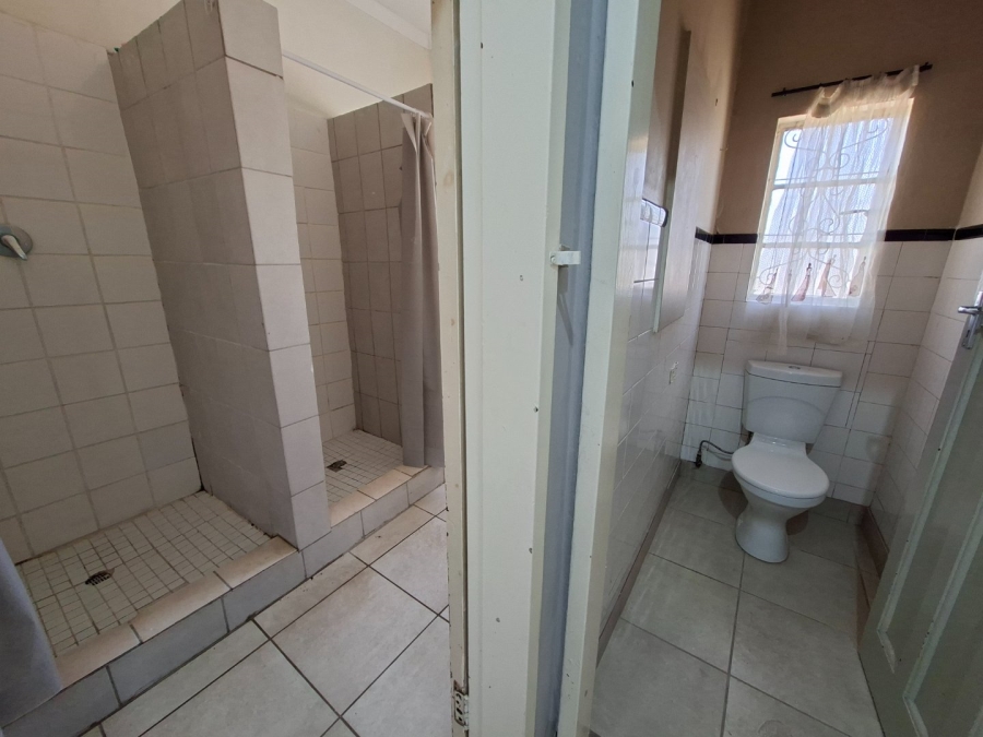 6 Bedroom Property for Sale in Park West Free State